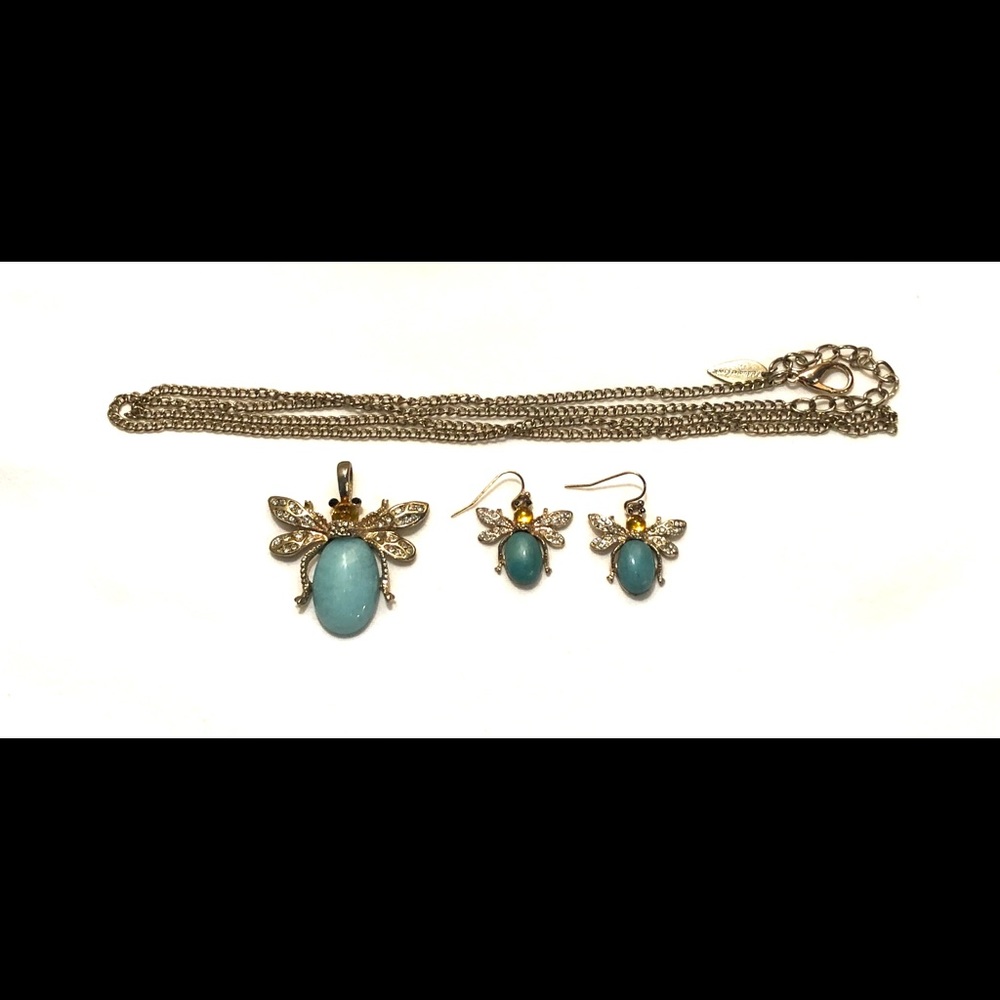 Jewelry Set - Picture 4 of 9